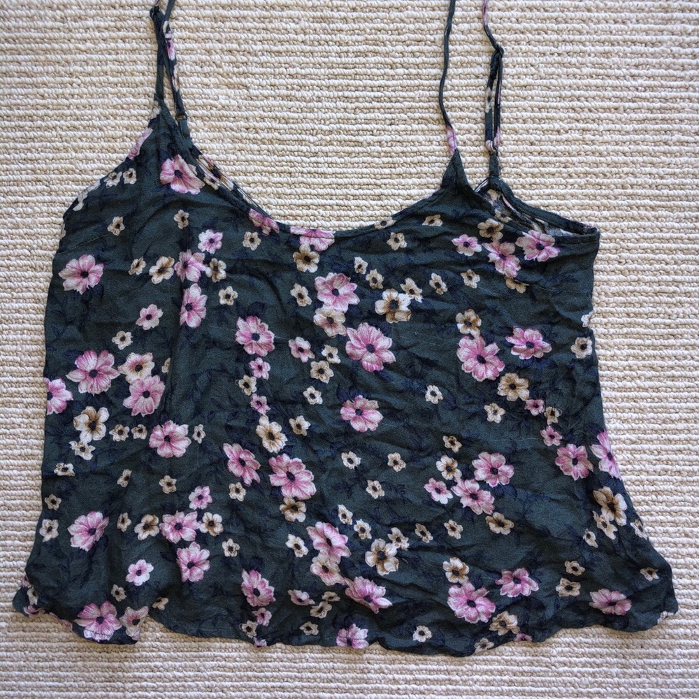 open back floral crop top!!